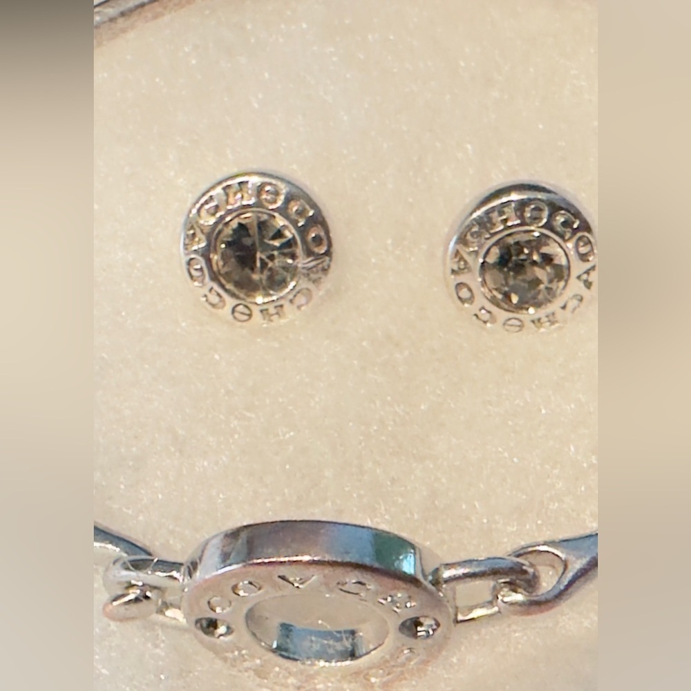AUTHENTIC COACH F54516 Open Circle Stone Silvertone Stud Earrings, bangle - Picture 4 of 10